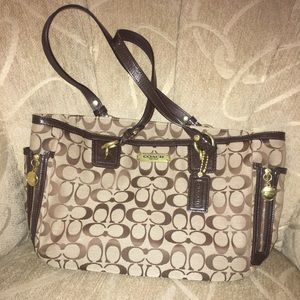 COACH GAL SIP ZIG  MINI TOTE